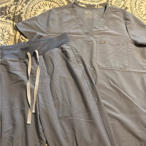 Figs Scrub Set Collection - Picture 8 of 9